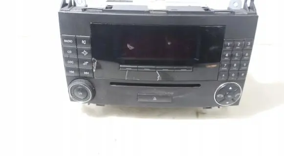 Mercedes-Benz A W169 Radio/GPS head unit trim 