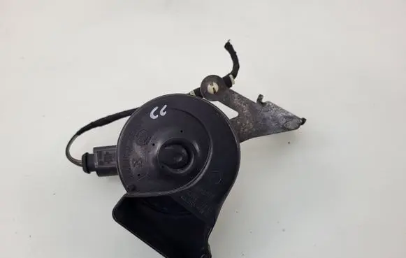 Volkswagen PASSAT CC Horn signal 7N0951221A