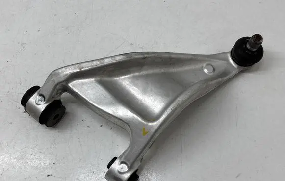 Rear upper control arm/wishbone