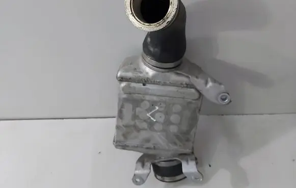 BMW 5 F10 F11 Coolant radiator 7575403