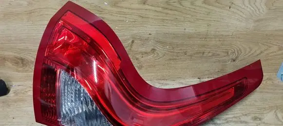 Volvo XC60 Rear/tail lights 89075216