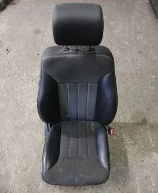 Front passenger seat