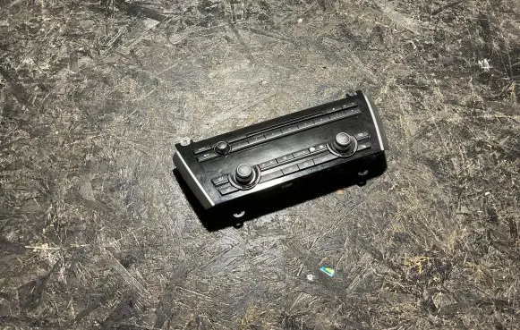 BMW 5 GT F07 Climate control unit 923365801
