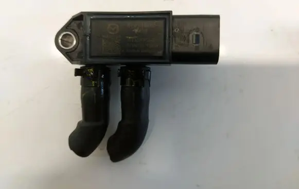 Mazda CX-30 Exhaust gas pressure sensor hf01-182b2