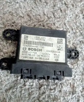 Opel Astra J Parking PDC control unit/module 13354532