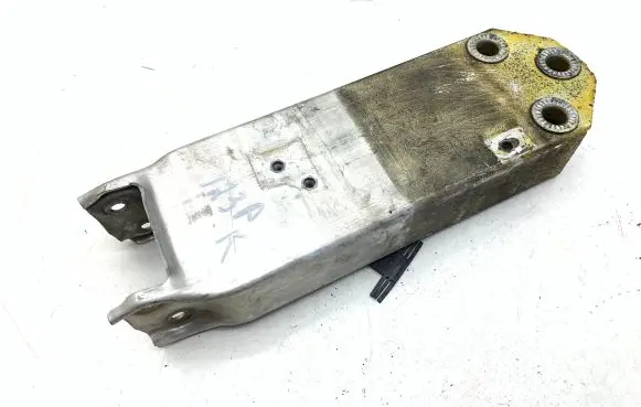 BMW 7 F01 F02 F03 F04 Front bumper shock/impact absorber 3037CH2920 51647333144