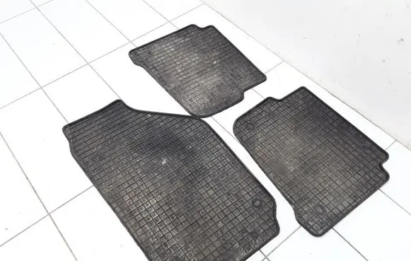 Skoda Fabia Mk1 (6Y) Car floor mat set 