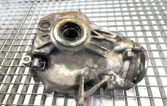 Mercedes-Benz E W212 Front differential A2213310405
