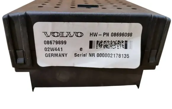 Volvo V70 Fuse module 08679899 02W441 08696098