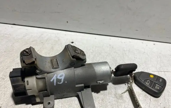 Volvo S60 Ignition lock 8626324 16184