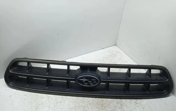 Subaru Outback Front grill