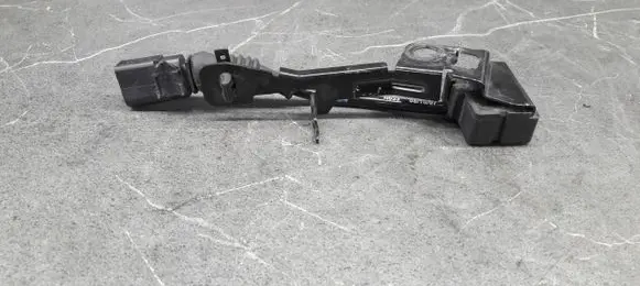 Audi A8 S8 D3 4E Acceleration sensor 4e0616575k