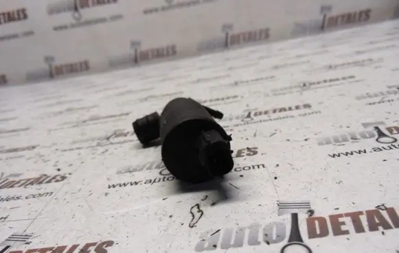 Mitsubishi Space Star Windscreen/windshield washer pump