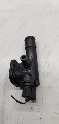Volkswagen Golf V Engine coolant pipe/hose 038121132D