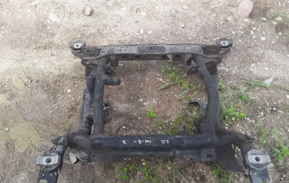 Mercedes-Benz ML W164 Front axle beam NOCODE