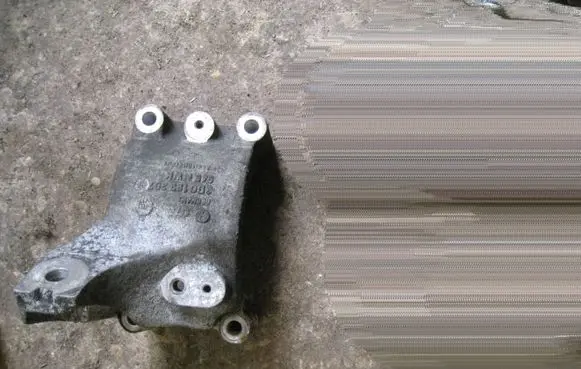 Volkswagen Phaeton Engine mounting bracket 3D0199307AD 3D0199307
