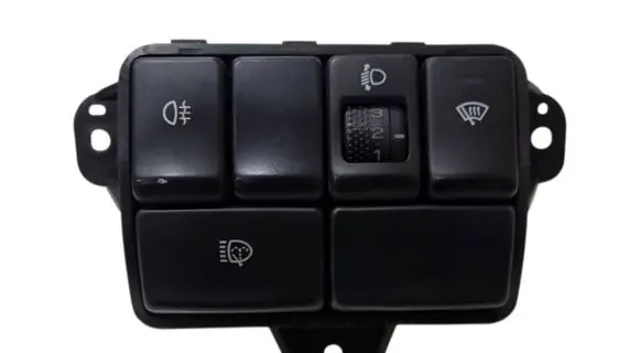 Subaru Forester SG A set of switches 66211SA220