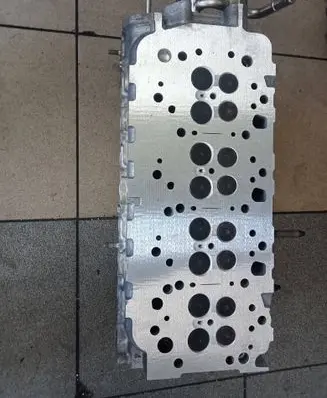 Toyota Avensis T250 Engine head 000