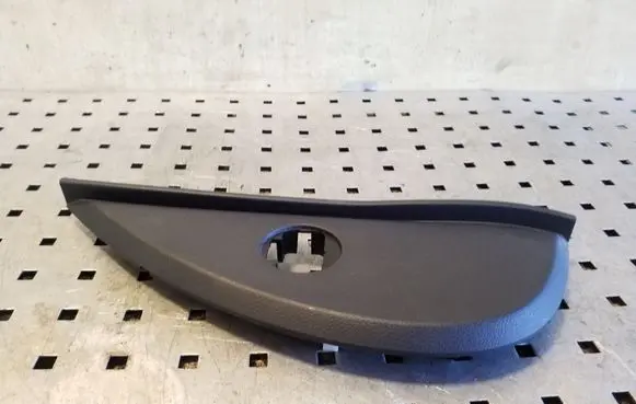 KIA Sportage Dashboard side end trim 847653U010