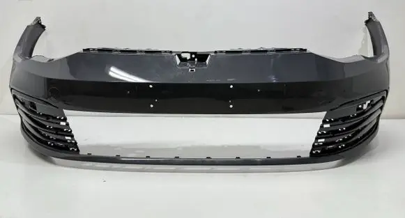 Volkswagen Golf VIII Front bumper 5H0807221F
