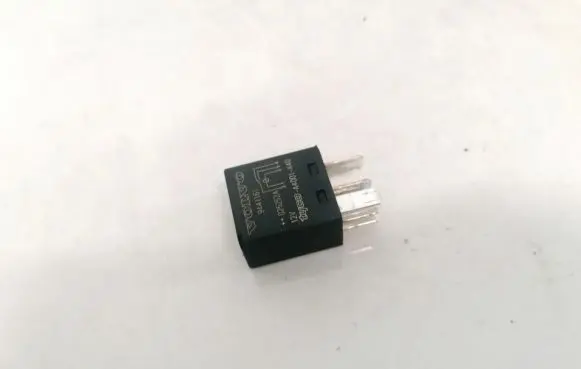 Volvo XC90 Other relay 9441161 a4001-x40