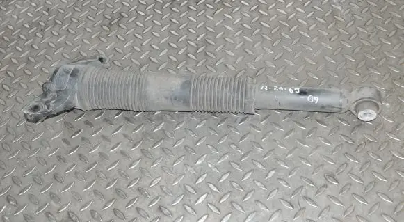 Rear shock absorber/damper