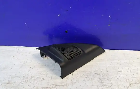 Volvo XC70 Front door speaker 30781068