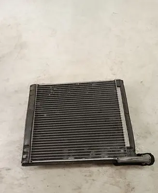 Toyota Auris 150 Air conditioning (A/C) radiator (interior) 09J17B3092