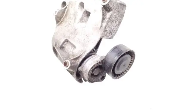 BMW 5 E60 E61 A/C compressor mount bracket 7512556 64557512556 7512758