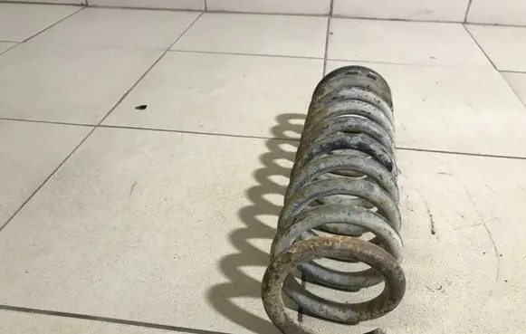 Mercedes-Benz C W202 Front coil spring