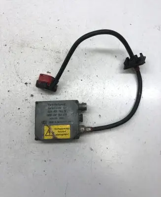 Audi A6 S6 C5 4B Headlight ballast module Xenon 4B0941471 5DV00776015