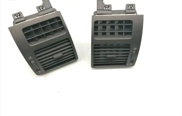 Volkswagen Touran III Dashboard side air vent grill/cover trim 1T0819704A 1T0819703A