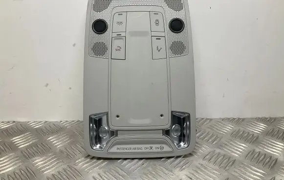 Audi Q3 F3 Front seat light 81A947135S