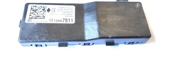 Opel Insignia A Keyless (KESSY) go control unit/module 13597911