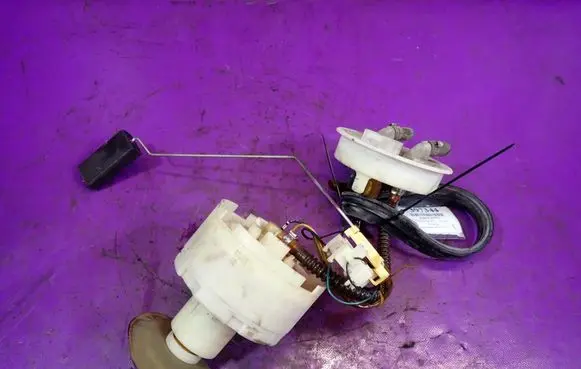 Volkswagen PASSAT B5 In-tank fuel pump