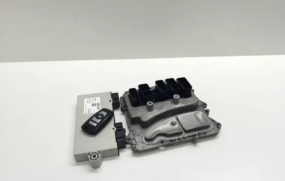 BMW 5 F10 F11 Engine ECU kit and lock set 7629420 762942001 0261S07331