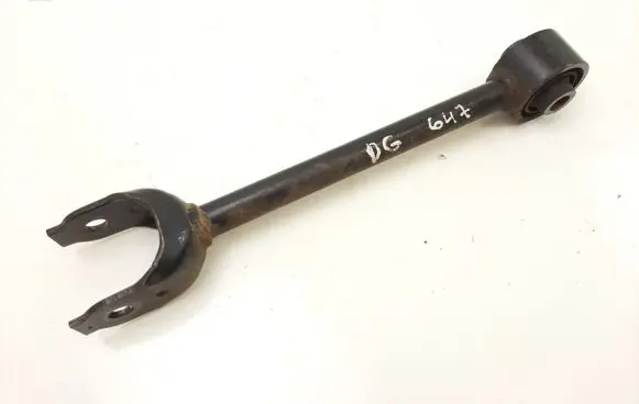 Toyota RAV 4 (XA50) Rear control arm