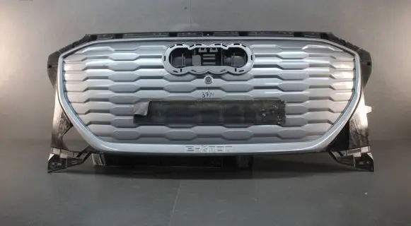 Audi Q4 e-tron Front bumper upper radiator grill 89A853653 50104 8P4853651