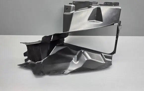 Audi A8 S8 D5 Intercooler air channel guide 4N0145333R 4110145333R