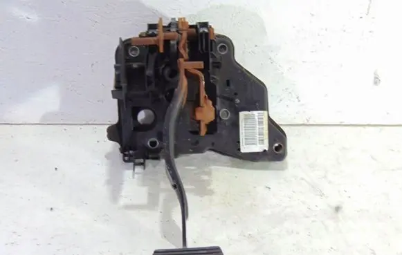 Citroen C5 Brake pedal