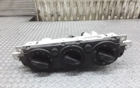 Ford Focus C-MAX Climate control unit 3M5T19980AD