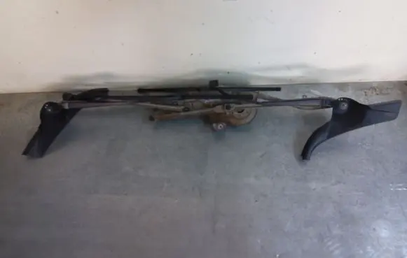 Seat Alhambra (Mk1) Front wiper linkage and motor 565201203
