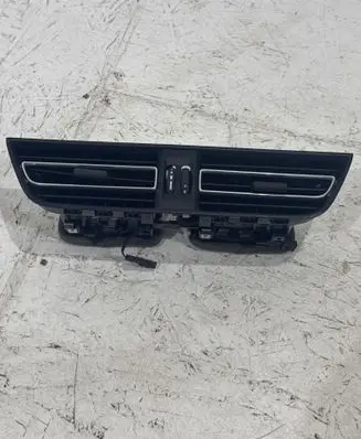 Porsche Macan (95B) Dash center air vent grill 95B819110E 31052022