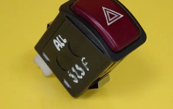 Mazda 323 F Hazard light switch