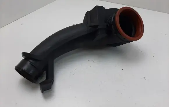 Intake resonator
