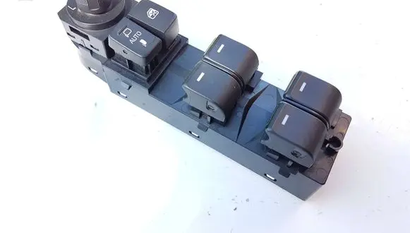 Mazda CX-5 II Electric window control switch KG8N66350A