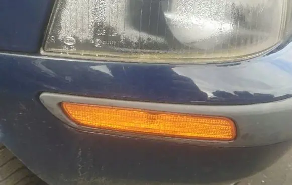Volvo S40, V40 Front bumper turn signal 30896800