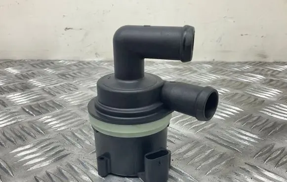 Volkswagen PASSAT B7 Electric auxiliary coolant/water pump 5N0965561A