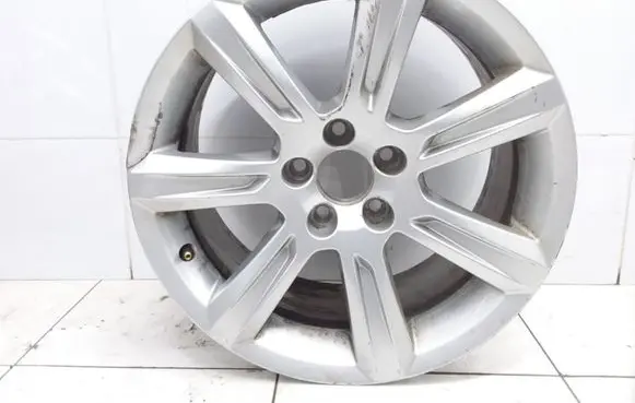 Volvo S90, V90 R17 alloy rim 31362838