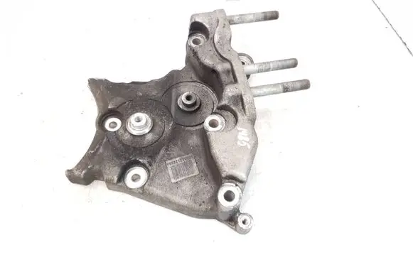 Lancia Delta III Engine mounting bracket 55206166 000552122990